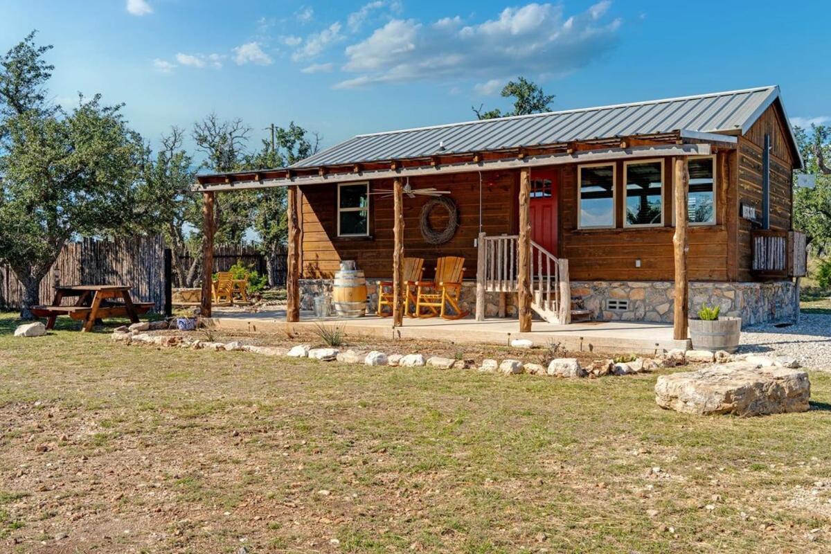 Rockin' R - Rustic Star Cabin Fredericksburg Buitenkant foto