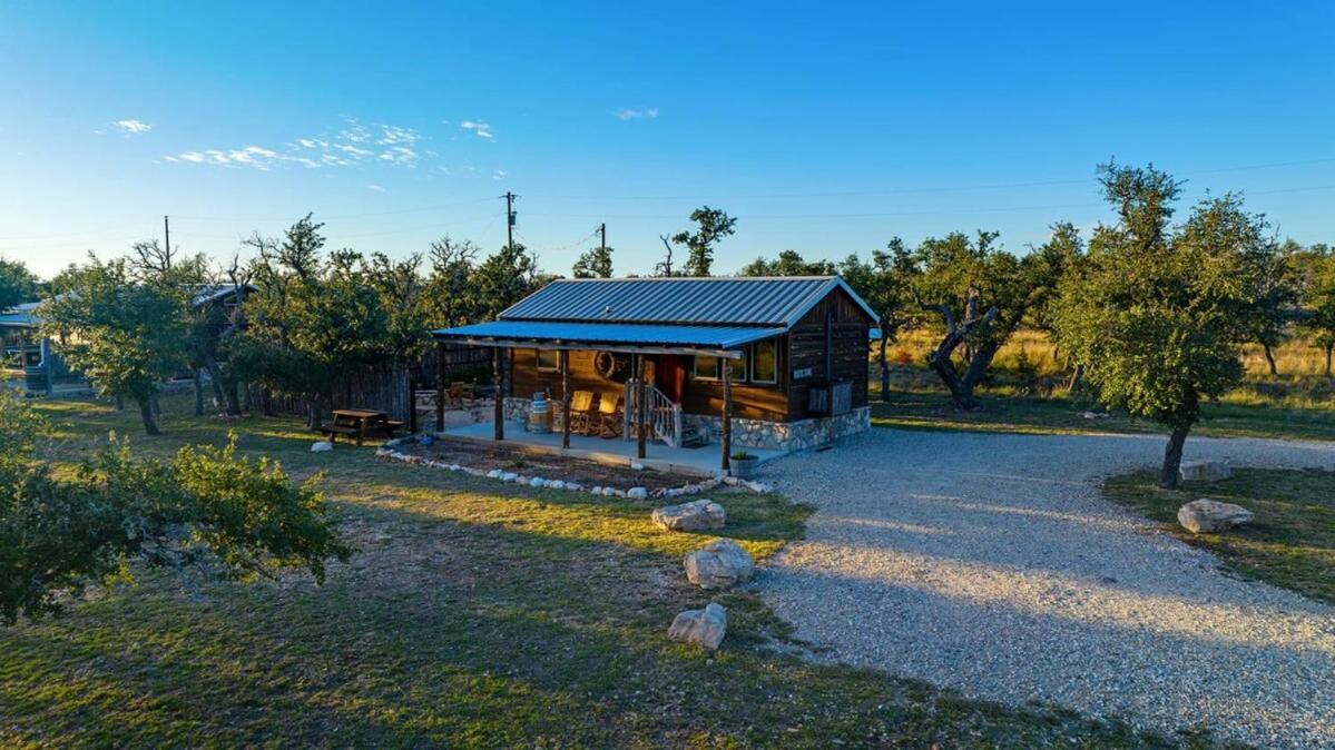 Rockin' R - Rustic Star Cabin Fredericksburg Buitenkant foto