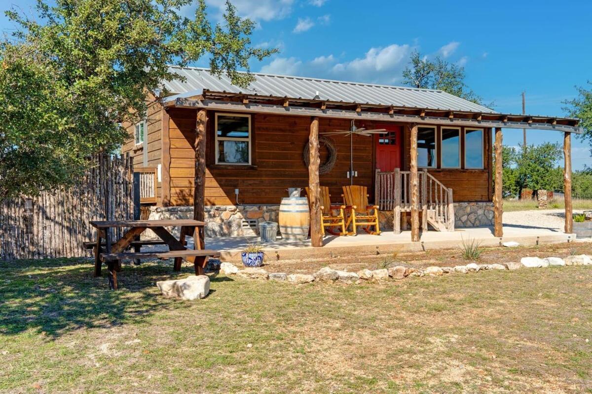 Rockin' R - Rustic Star Cabin Fredericksburg Buitenkant foto
